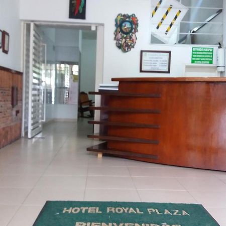 Hotel Royal Plaza Florencia  Exterior photo