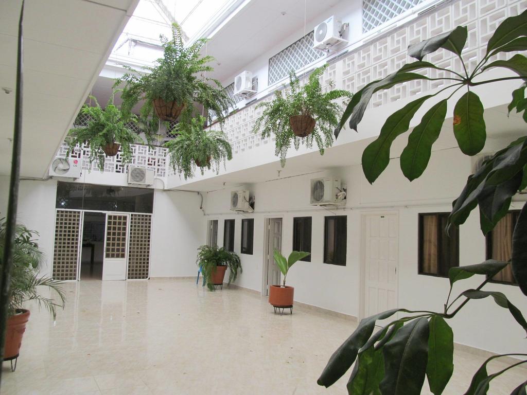 Hotel Royal Plaza Florencia  Exterior photo